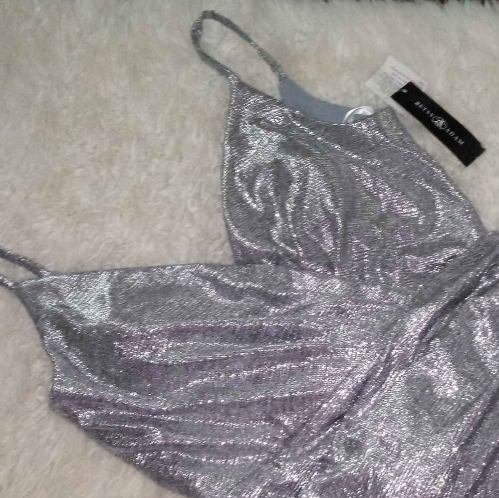 Betsy & Adam Slinky Metallic Slit Gown Size 12 - Picture 7 of 15